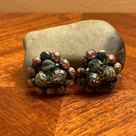 Japanese Stamped Mod Clip on Green, Blue and Gold - Picture 1 of 6